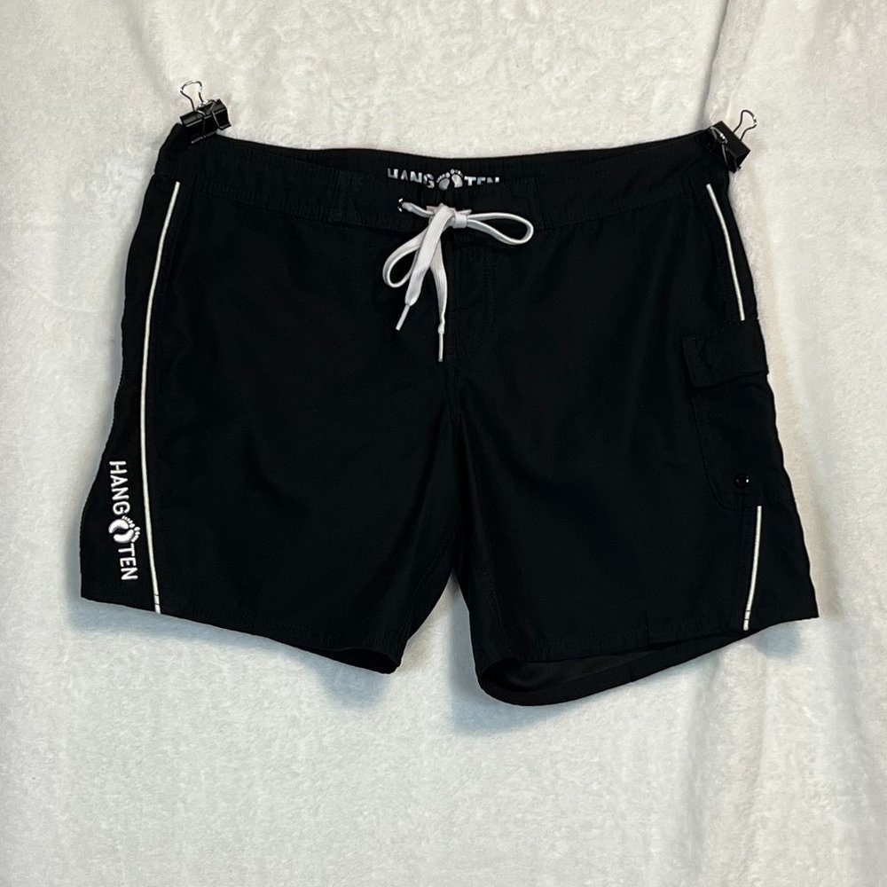 3 for $20. Hang Ten Black shorts size M (7).